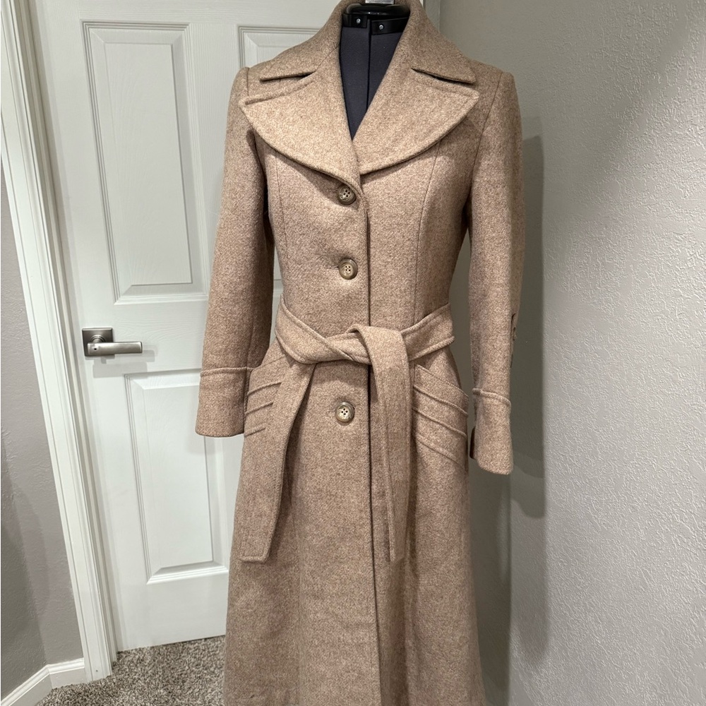 COPY - Elegant Tan Wool Coat